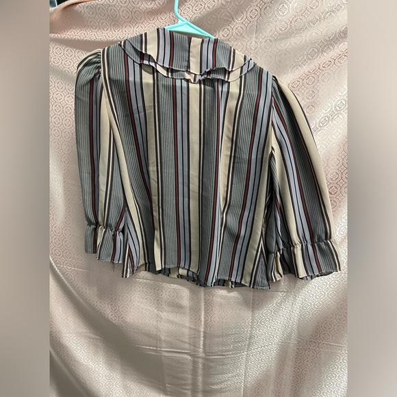 Vintage Jonathan Martin Blouse with Pearl Buttons - Picture 2 of 4